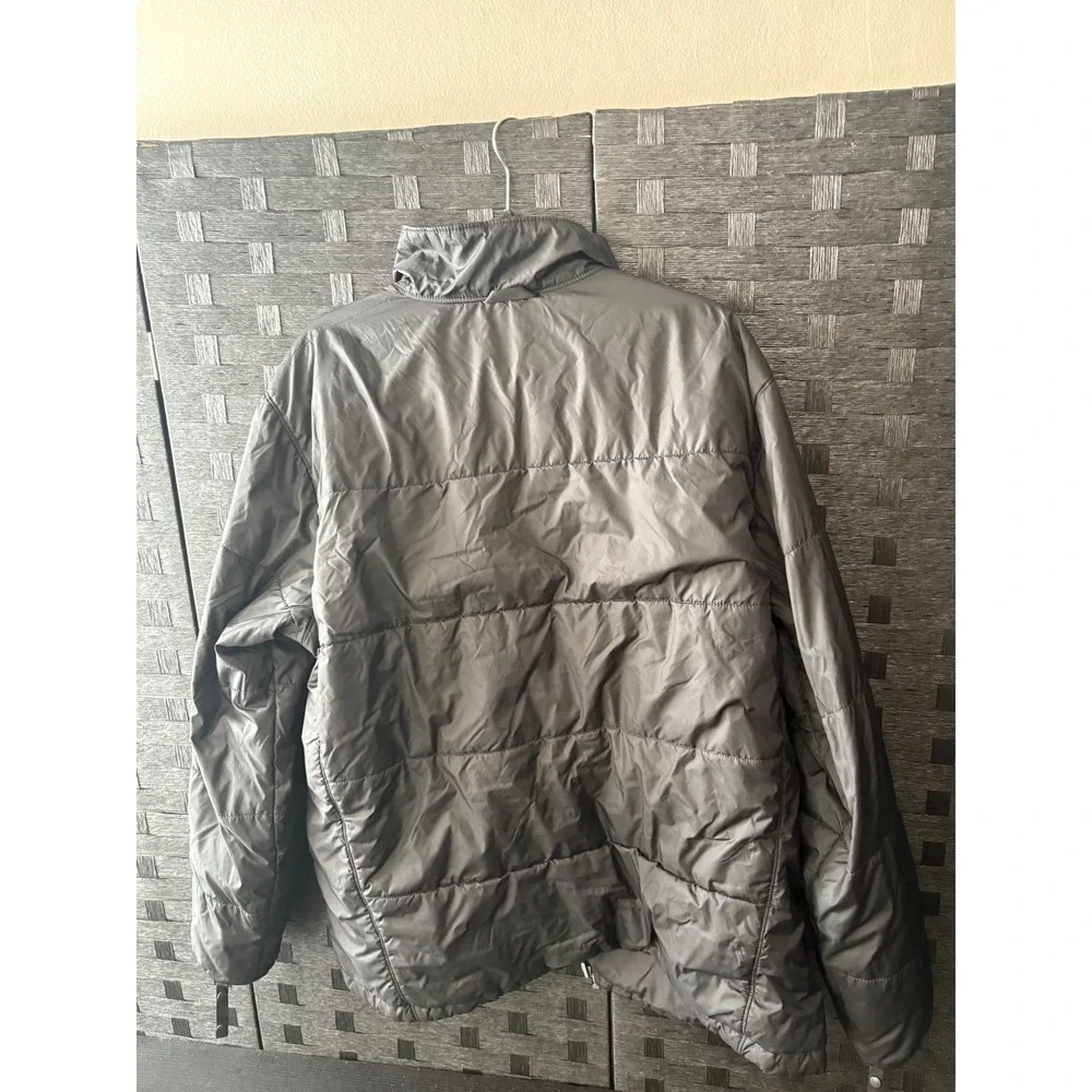 North face lightweight puffer jacket men's size XL black